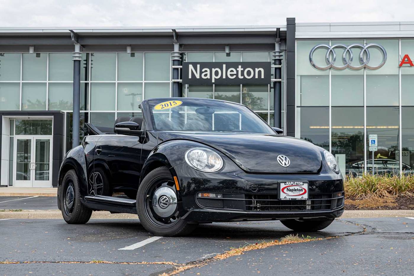 2015 Volkswagen Beetle 1.8T Classic — Convertible — 99,969 mi — Loves Park, IL