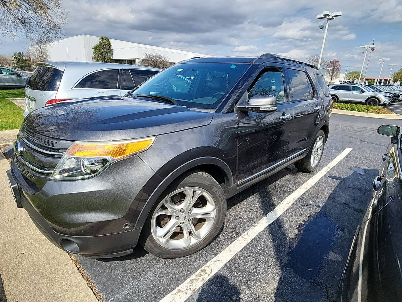 2015 Ford Explorer Limited — SUV — 116,073 mi — Loves Park, IL