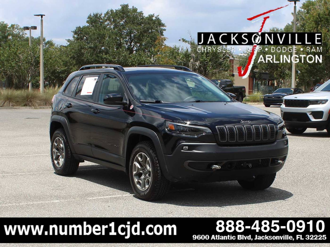 2022 Jeep Cherokee Trailhawk — SUV — 10,687 mi — Jacksonville, FL