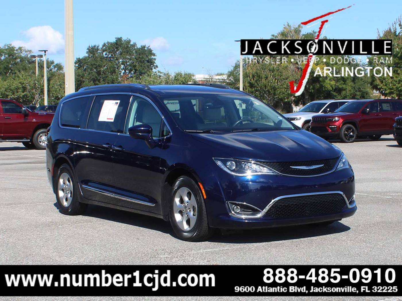 2017 Chrysler Pacifica Touring L Plus — Minivan — 61,637 mi — Jacksonville, FL