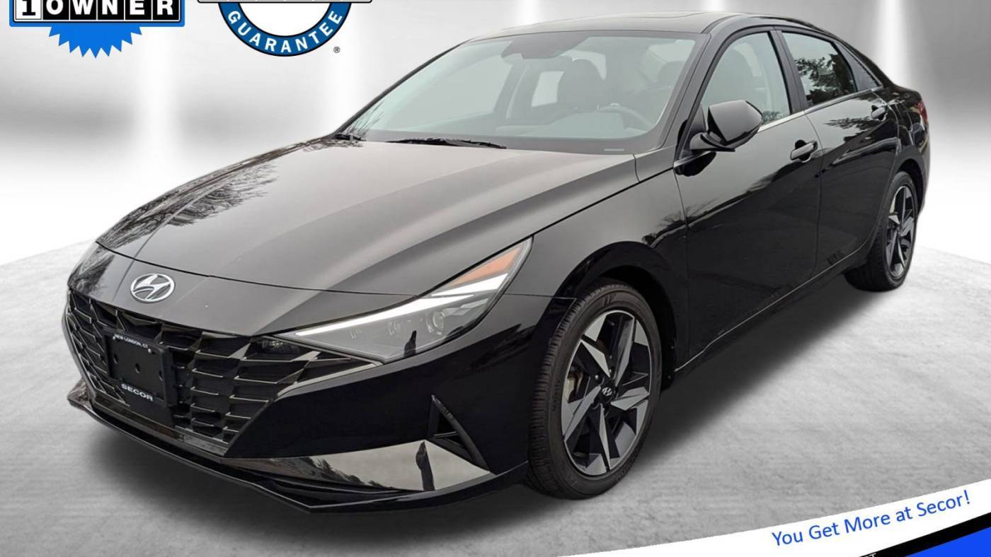 2023 Hyundai Elantra Limited — Sedan — 25,157 mi — New London, CT