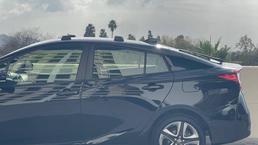 2022 Toyota Prius LE — Hatchback — 21,058 mi — Los Angeles, CA