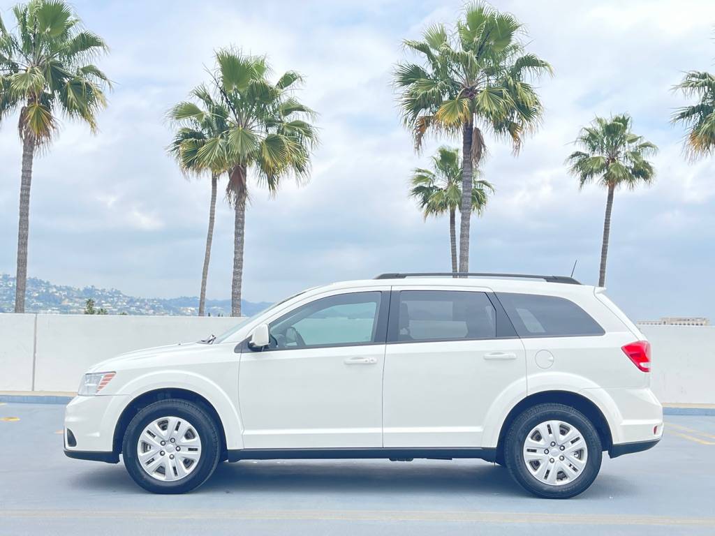 2019 Dodge Journey SE — SUV — 76,835 mi — Los Angeles, CA