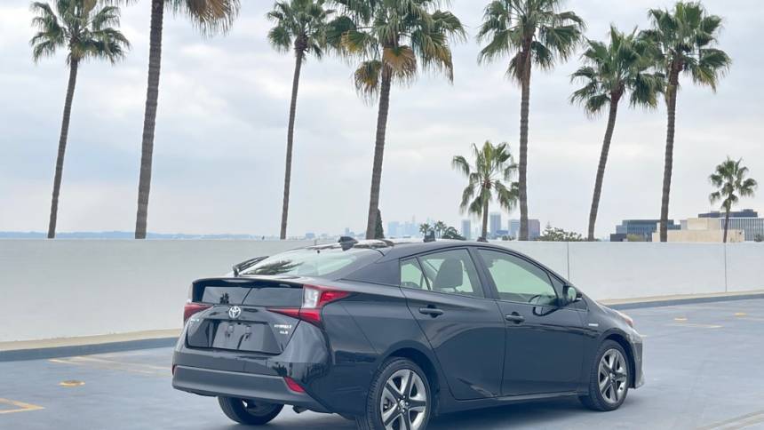 2022 Toyota Prius LE — Hatchback — 41,569 mi — Los Angeles, CA