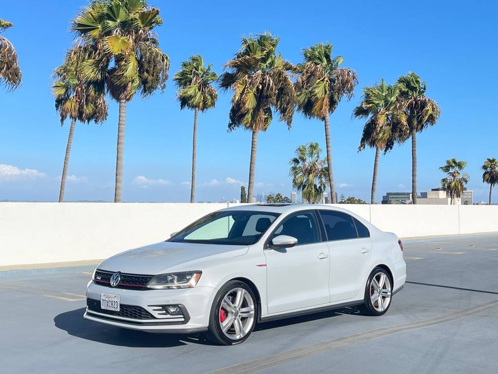 2017 Volkswagen Jetta GLI — Sedan — 123,761 mi — Los Angeles, CA