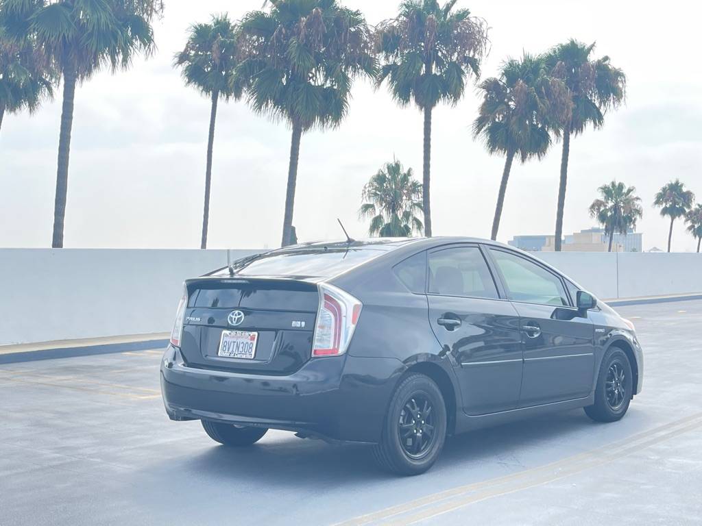 2013 Toyota Prius One — Sedan — 114,855 mi — Los Angeles, CA