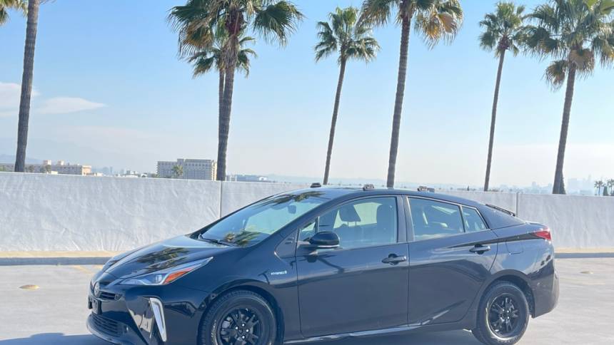 2022 Toyota Prius LE — Hatchback — 18,814 mi — Los Angeles, CA