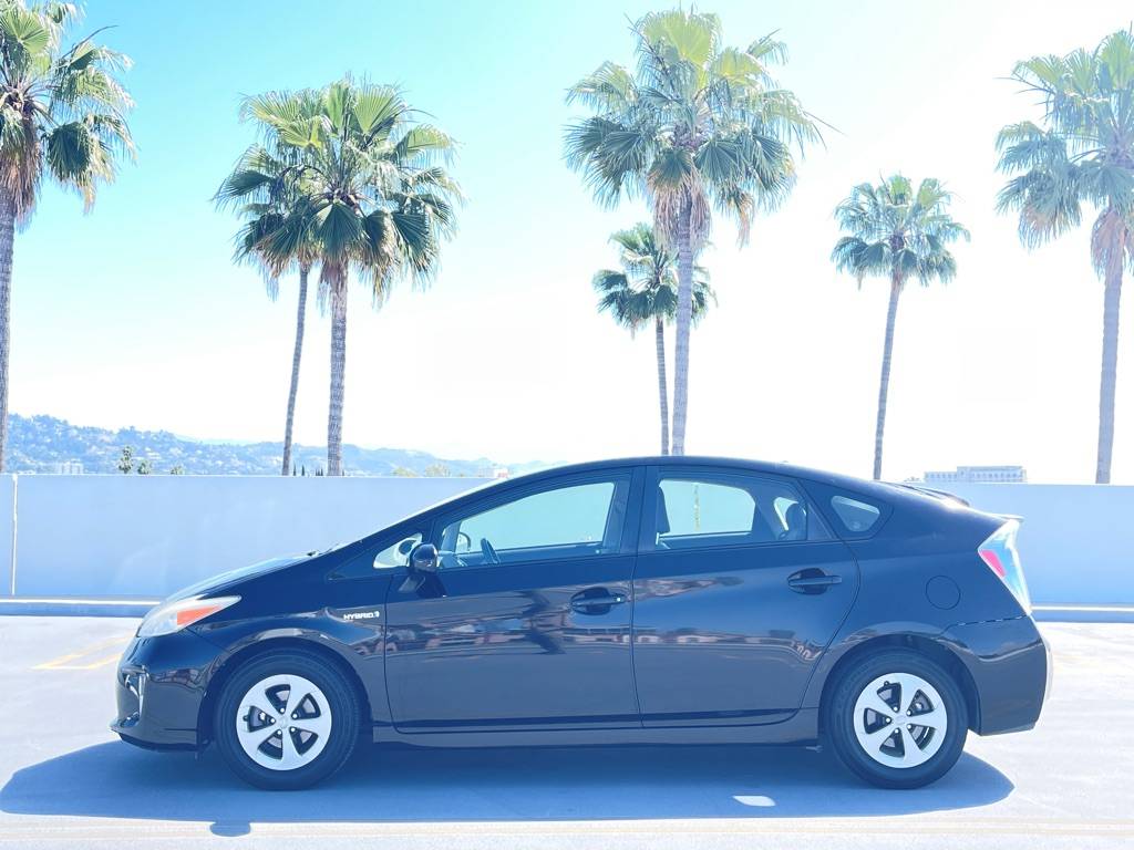 2014 Toyota Prius Four — Sedan — 104,313 mi — Los Angeles, CA
