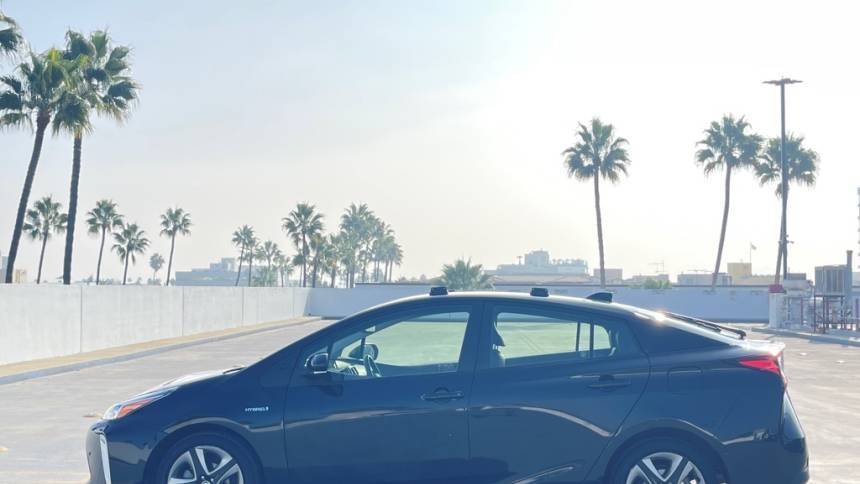2022 Toyota Prius LE — Hatchback — 26,976 mi — Los Angeles, CA