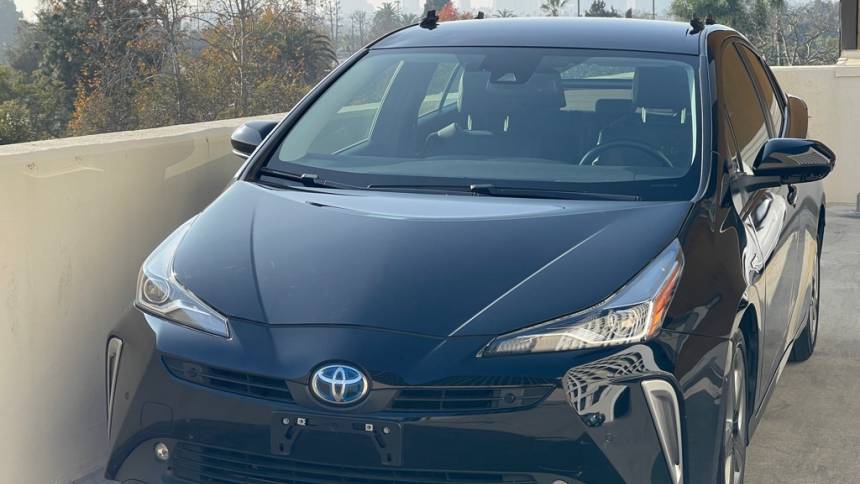2022 Toyota Prius LE — Hatchback — 24,005 mi — Los Angeles, CA