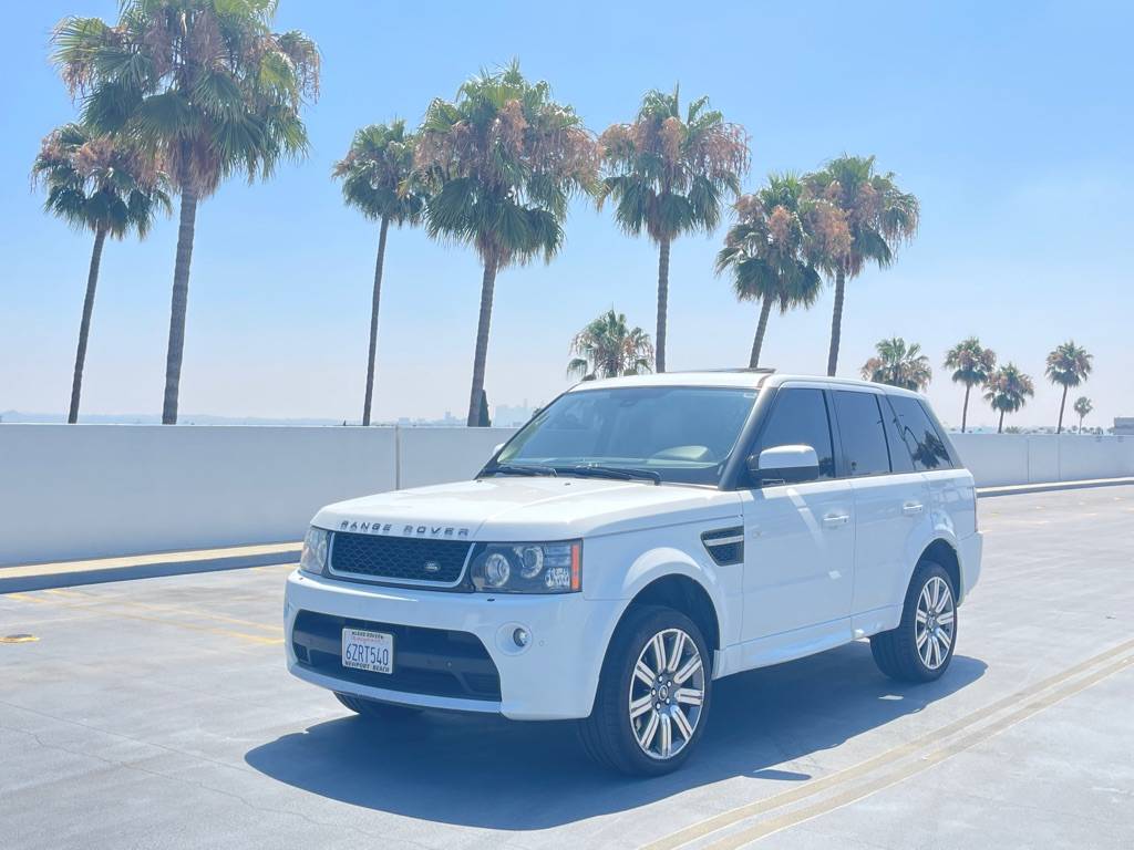 2013 Land Rover Range Rover Sport SC — SUV — 102,492 mi — Los Angeles, CA