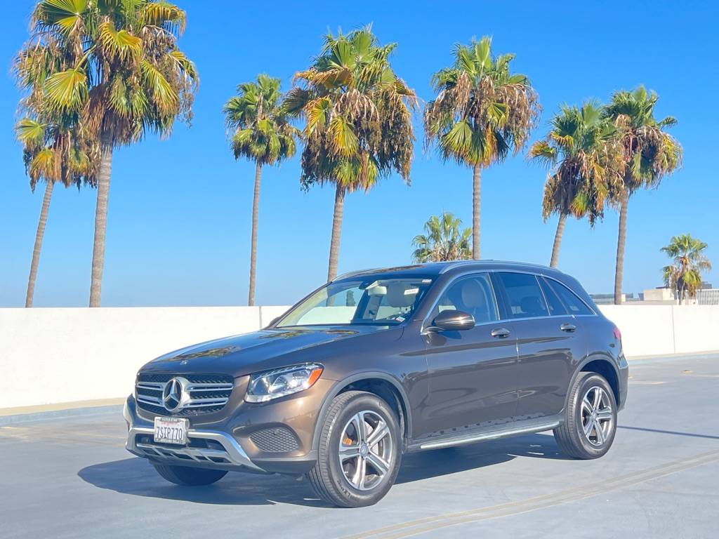 2016 Mercedes-Benz GLC GLC 300 — SUV — 115,977 mi — Los Angeles, CA