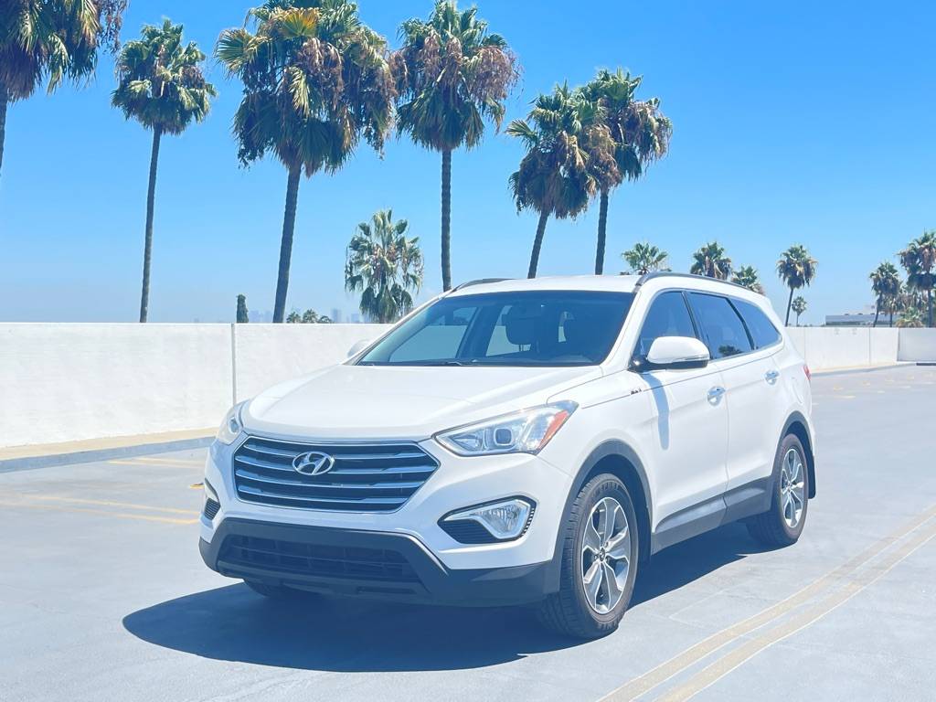 2014 Hyundai Santa Fe Limited — SUV — 136,626 mi — Los Angeles, CA