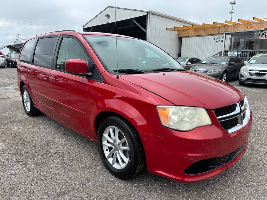2014 Dodge Grand Caravan SXT — Minivan — 130,261 mi — Orlando, FL