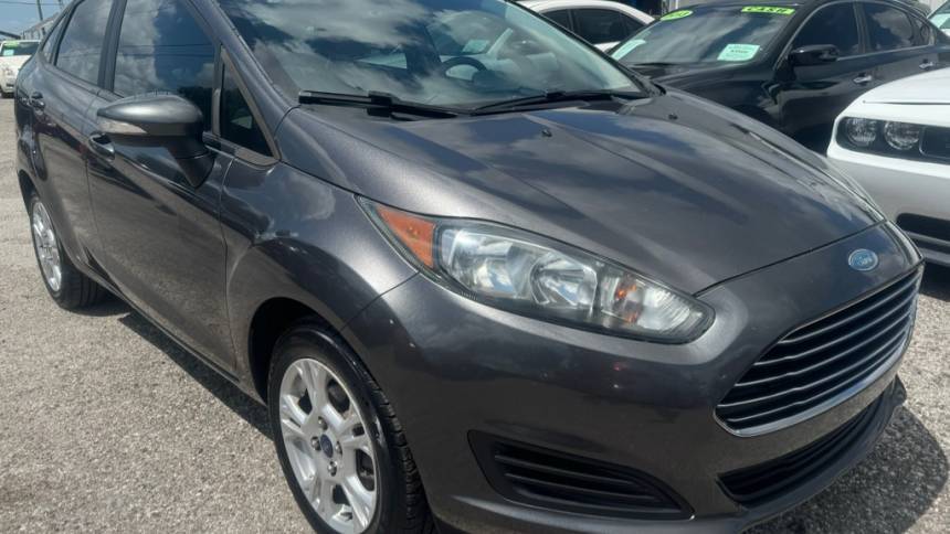2016 Ford Fiesta SE — Sedan — 104,405 mi — Orlando, FL