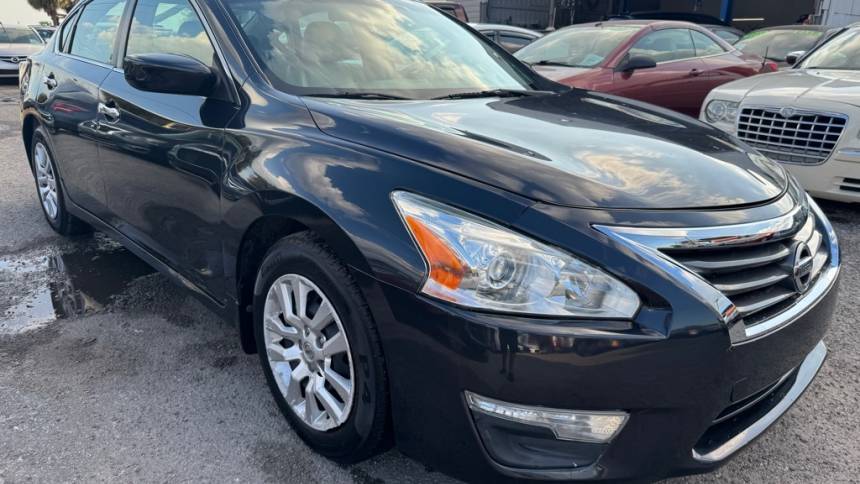 2014 Nissan Altima 2.5 S — Sedan — 145,168 mi — Orlando, FL