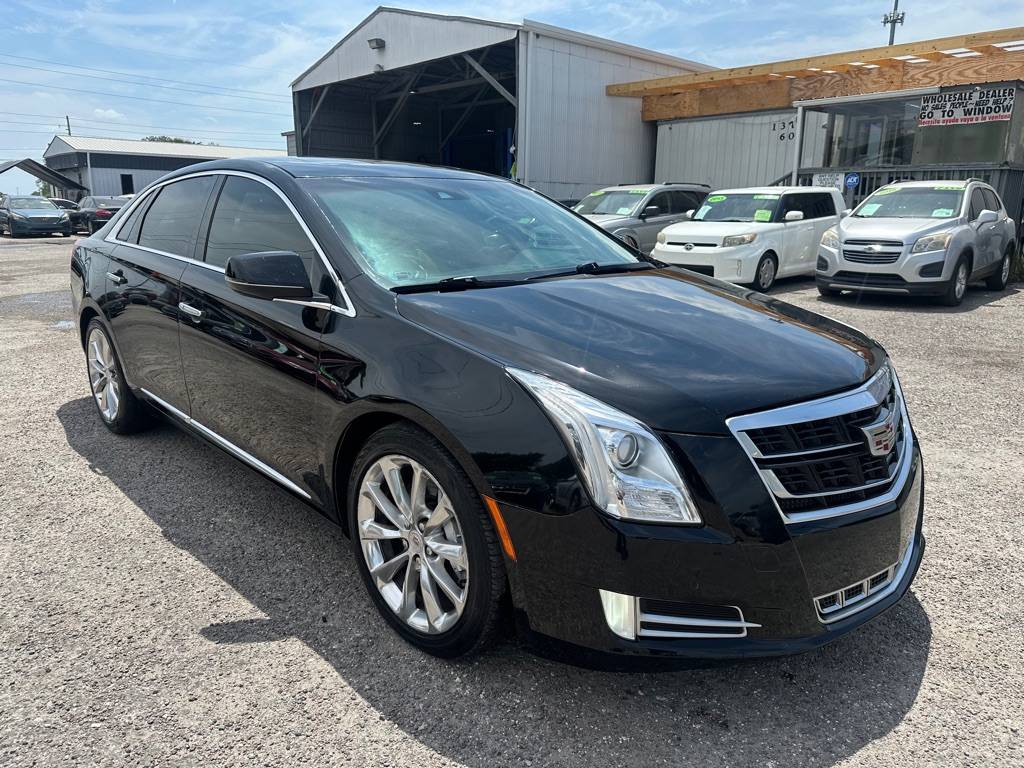 2013 Cadillac XTS Premium — Sedan — 137,749 mi — Orlando, FL