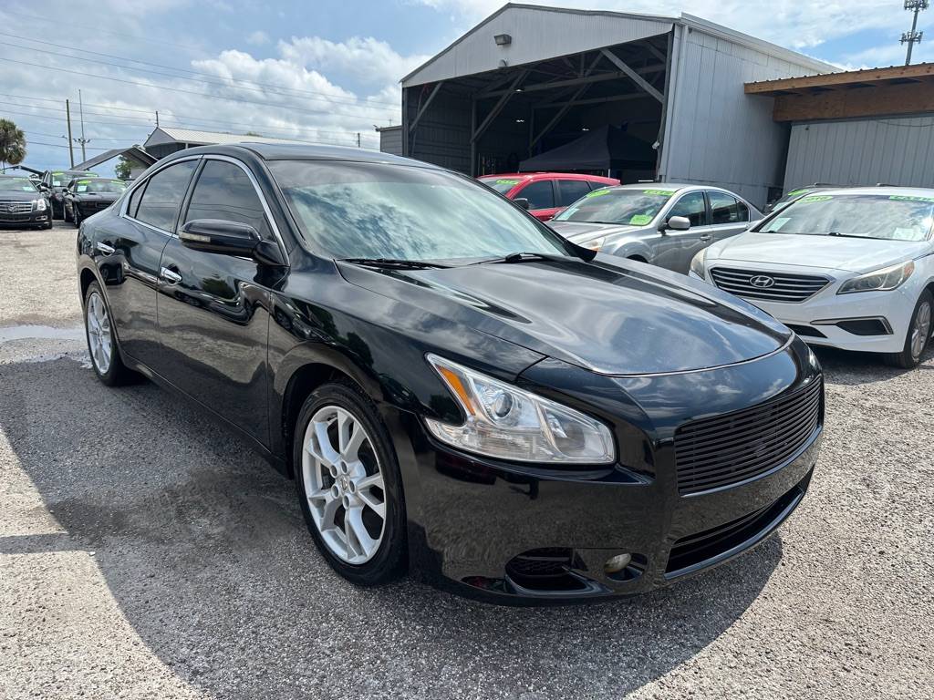 2014 Nissan Maxima SV — Sedan — 126,235 mi — Orlando, FL