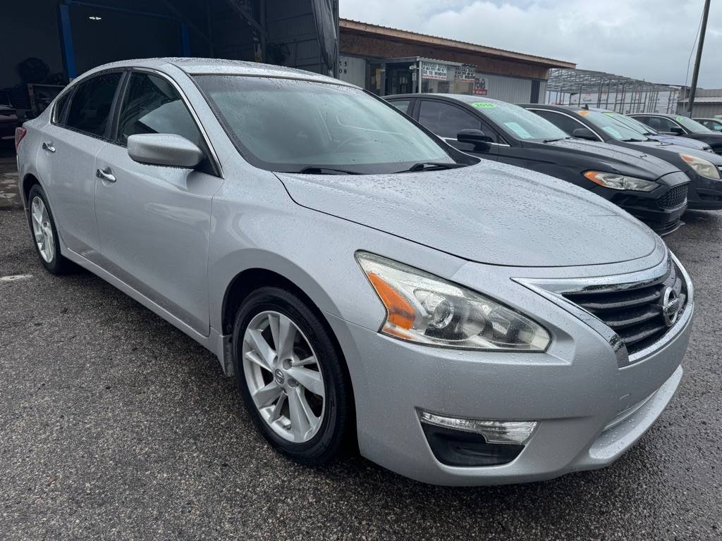 2013 Nissan Altima 2.5 SV — Sedan — 141,590 mi — Orlando, FL