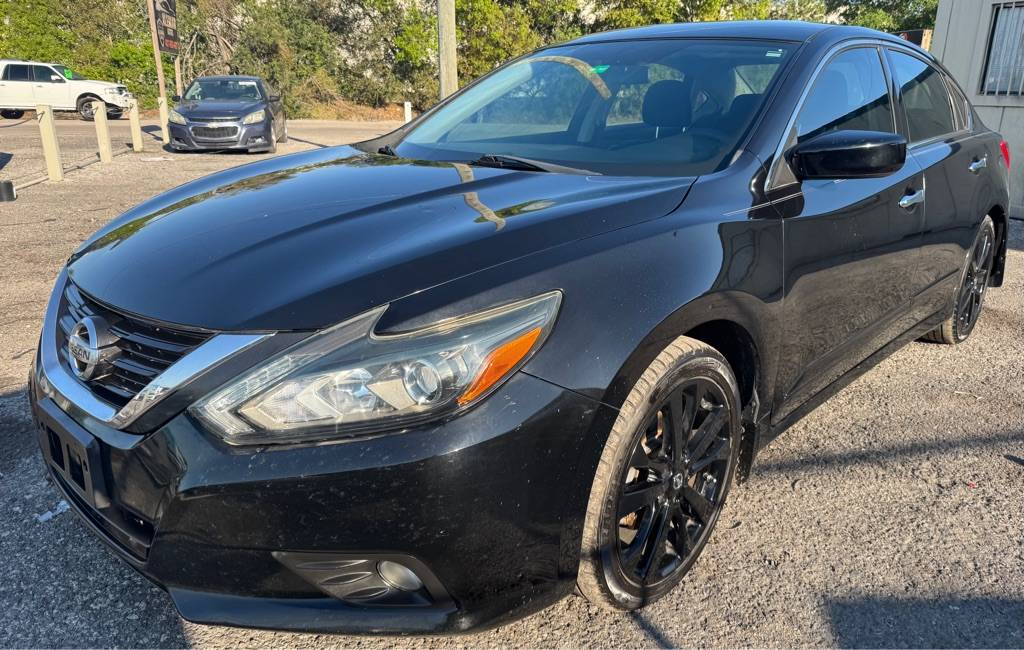 2017 Nissan Altima 2.5 SR — Sedan — 119,435 mi — Orlando, FL