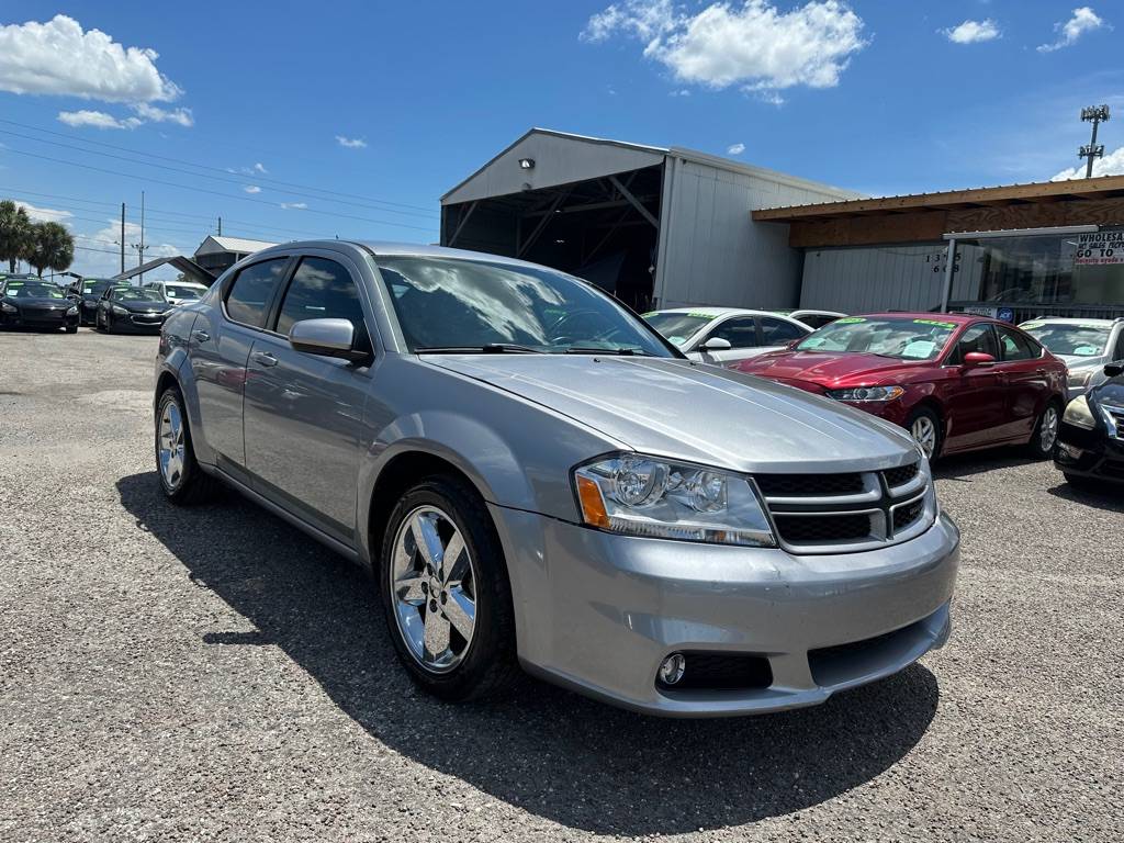 2013 Dodge Avenger SXT — Sedan — 108,597 mi — Orlando, FL
