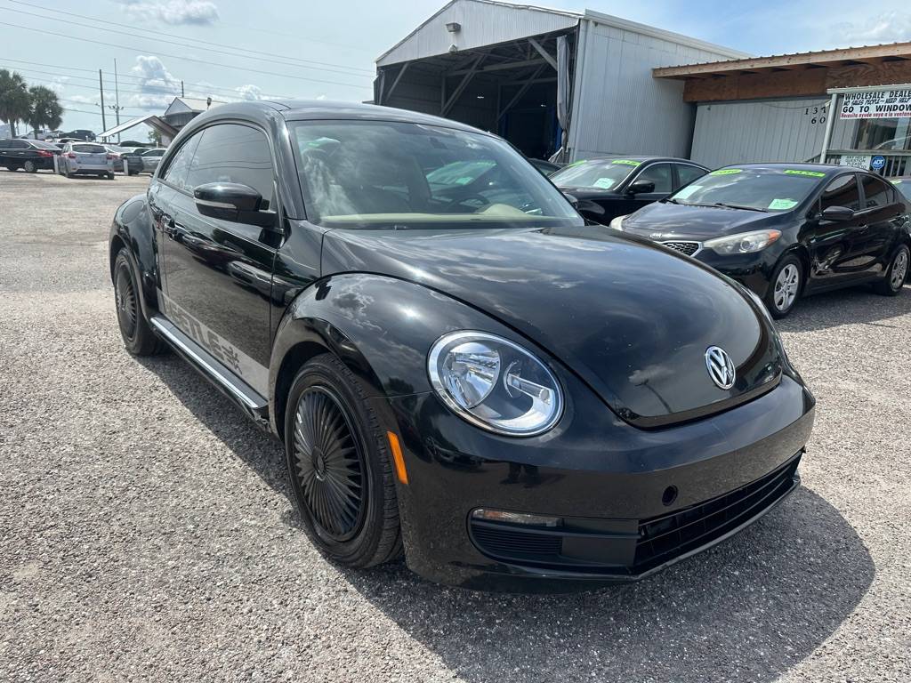 2013 Volkswagen Beetle 2.5 — Hatchback — 118,590 mi — Orlando, FL