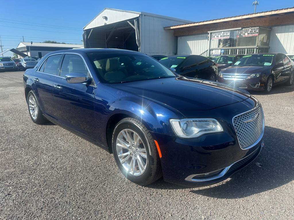 2016 Chrysler 300 C — Sedan — 137,897 mi — Orlando, FL