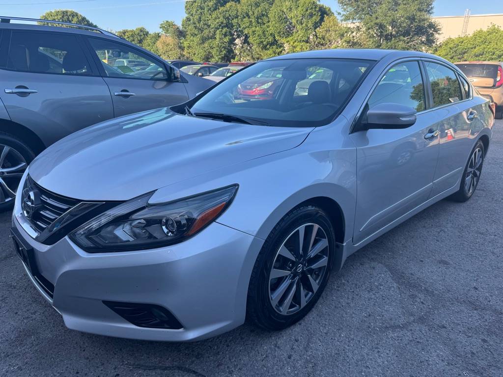 2017 Nissan Altima 2.5 SL — Sedan — 133,008 mi — Orlando, FL
