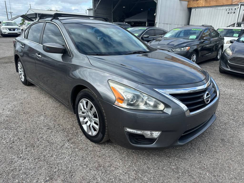 2015 Nissan Altima 2.5 S — Sedan — 107,483 mi — Orlando, FL