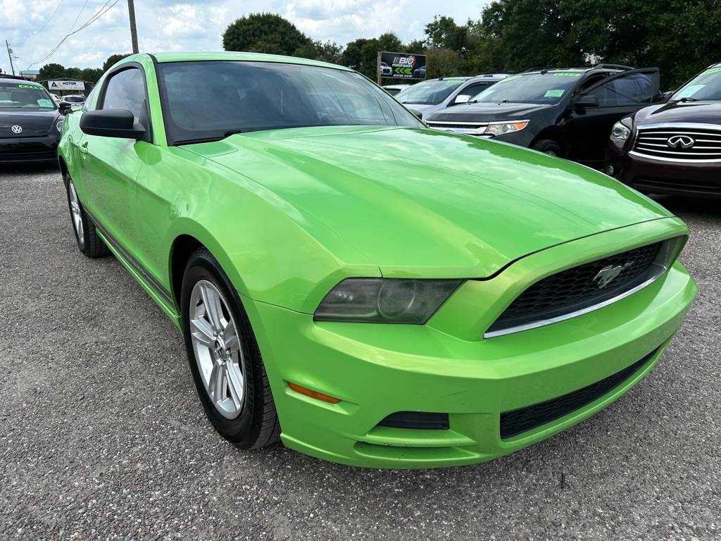 2013 Ford Mustang V6 — Coupe — 115,480 mi — Orlando, FL