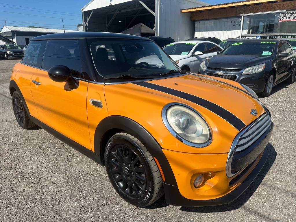 2015 MINI Hardtop Cooper — Hatchback — 82,350 mi — Orlando, FL