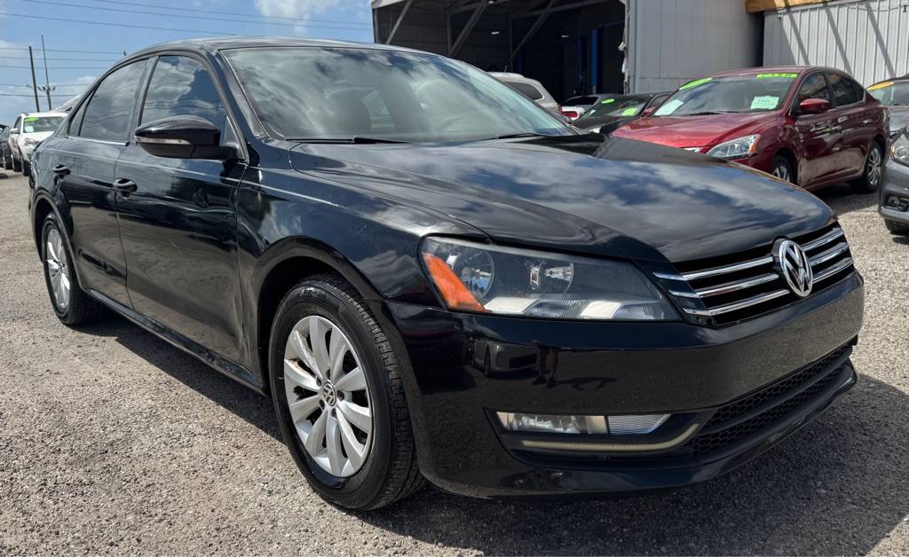 2012 Volkswagen Passat S — Sedan — 128,600 mi — Orlando, FL