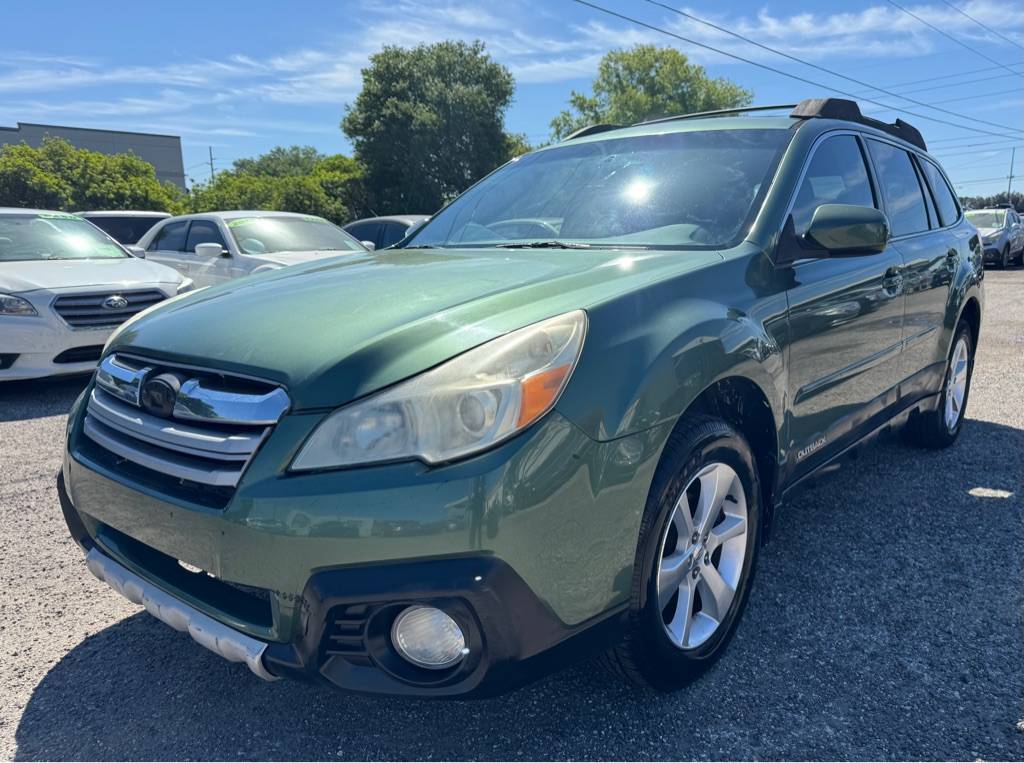 2013 Subaru Outback 2.5i Limited — SUV — 178,012 mi — Orlando, FL