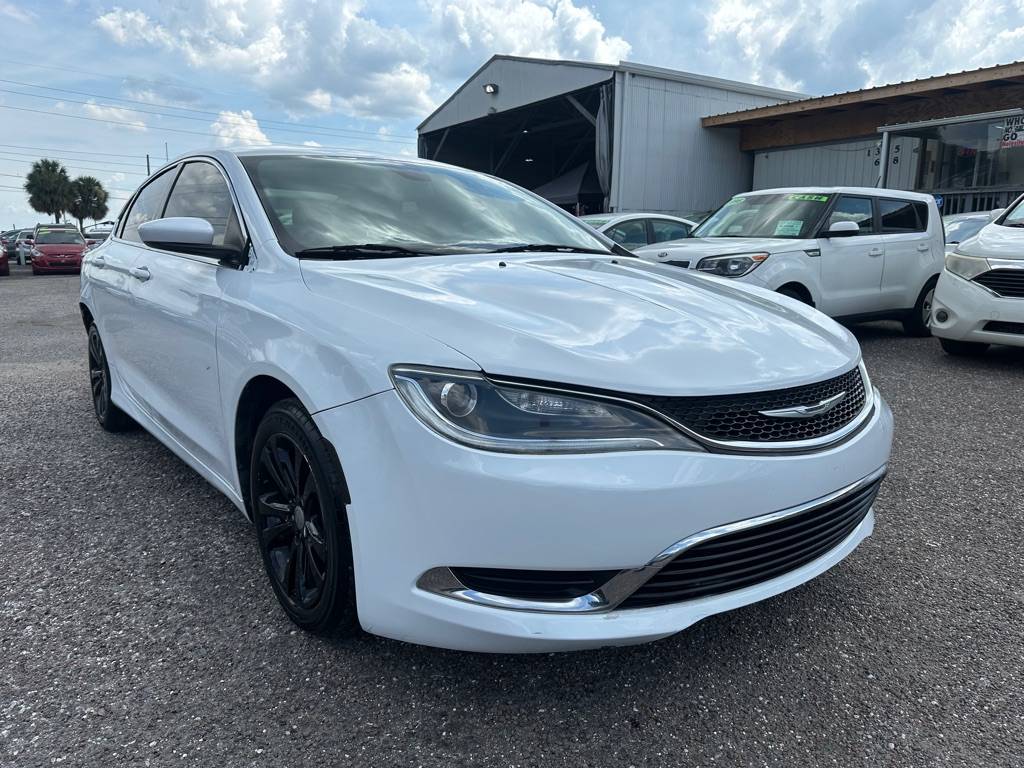 2015 Chrysler 200 Limited — Sedan — 144,876 mi — Orlando, FL
