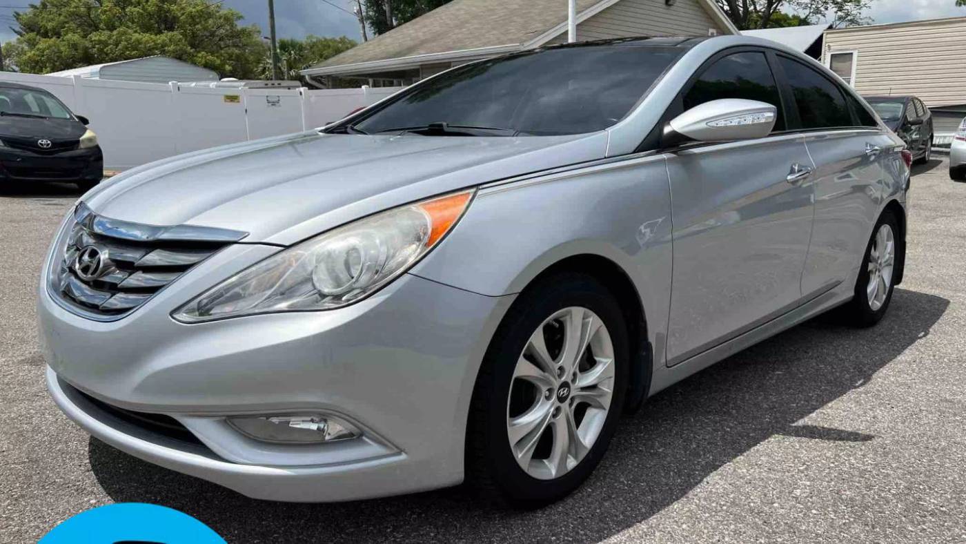 2013 Hyundai Sonata Limited — Sedan — 100,073 mi — Apopka, FL