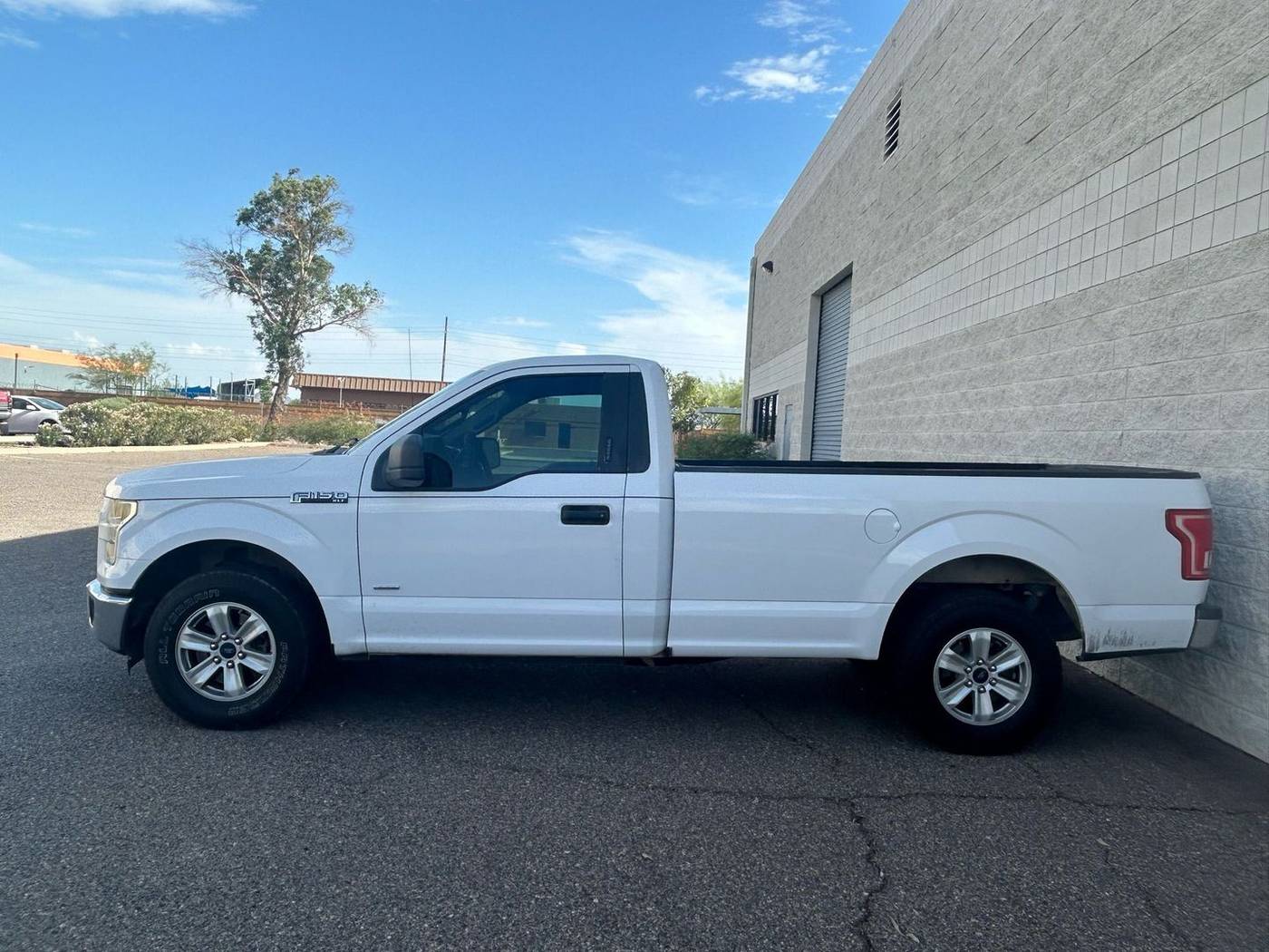 2015 Ford F-150 XLT — Pickup Truck — 120,000 mi — Phoenix, AZ