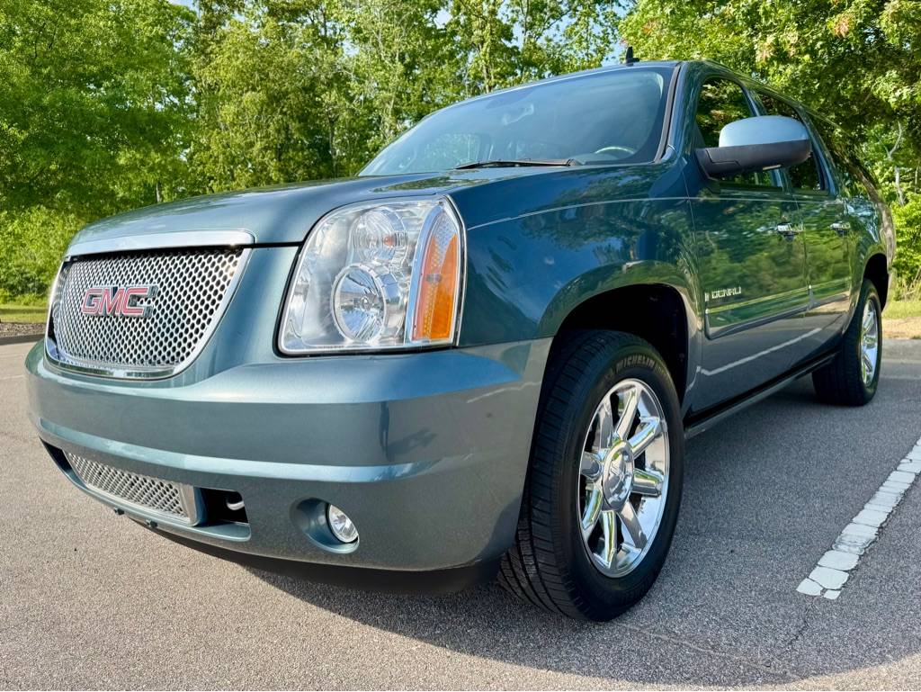 2007 GMC Yukon Denali — SUV — 80,254 mi — Raleigh, NC