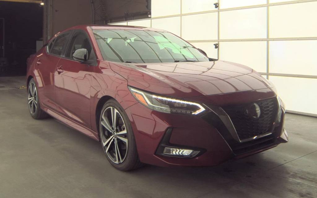 2021 Nissan Sentra SR — Sedan — 25,231 mi — Forsyth, GA