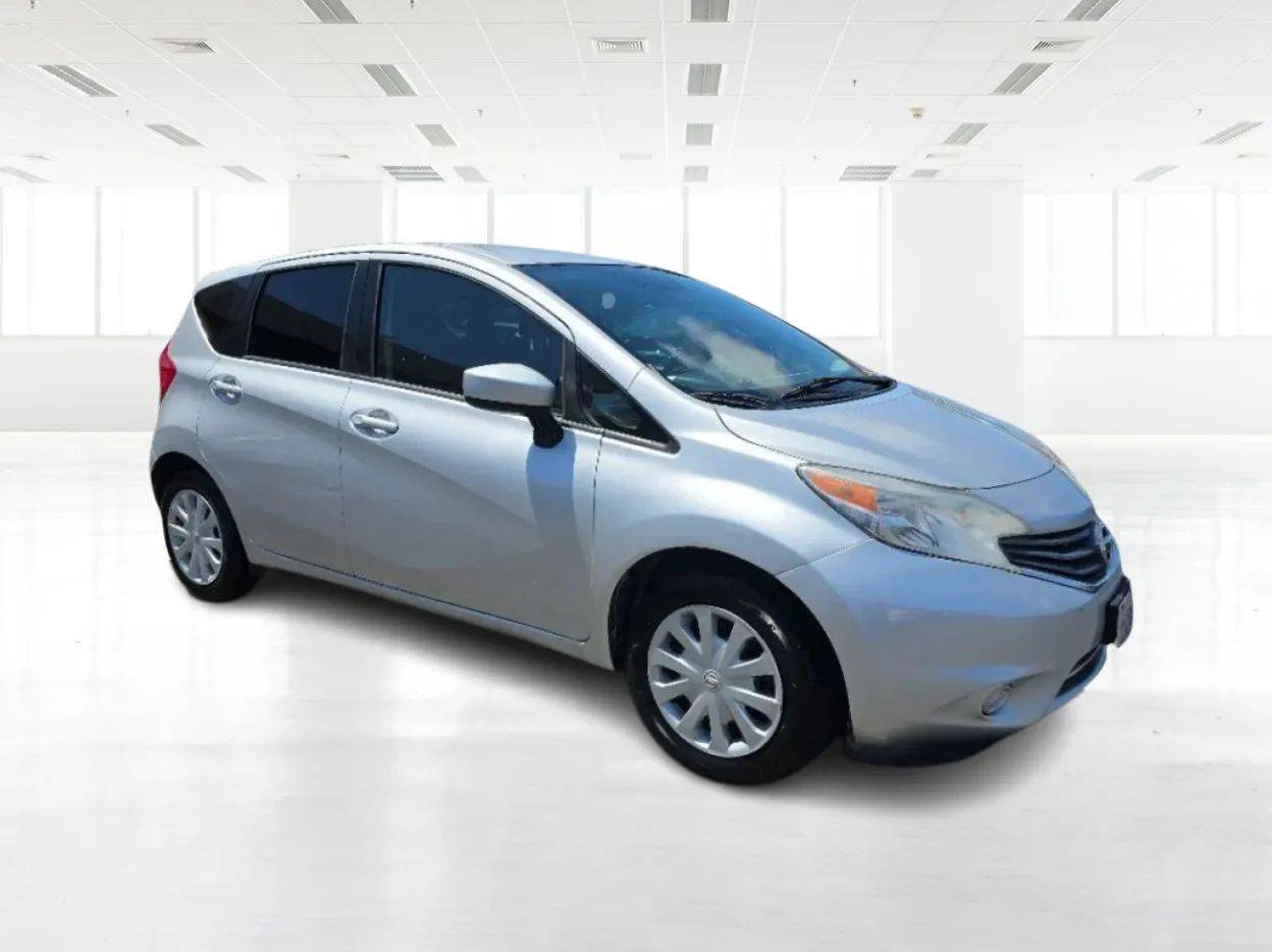 2015 Nissan Versa 1.6 SV — Hatchback — 145,000 mi — Newark, CA