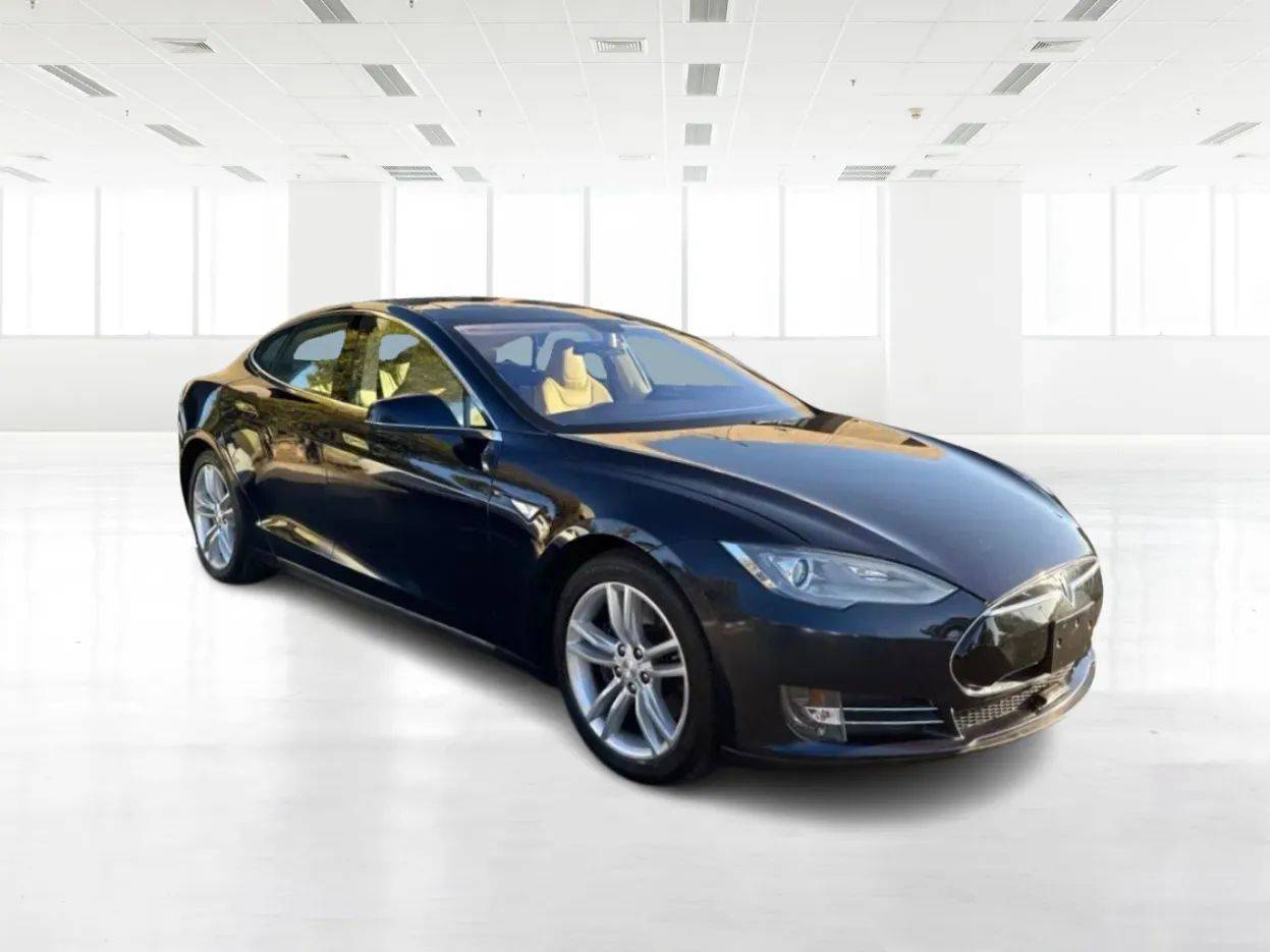 2013 Tesla Model S Standard — Hatchback — 144,838 mi — Newark, CA