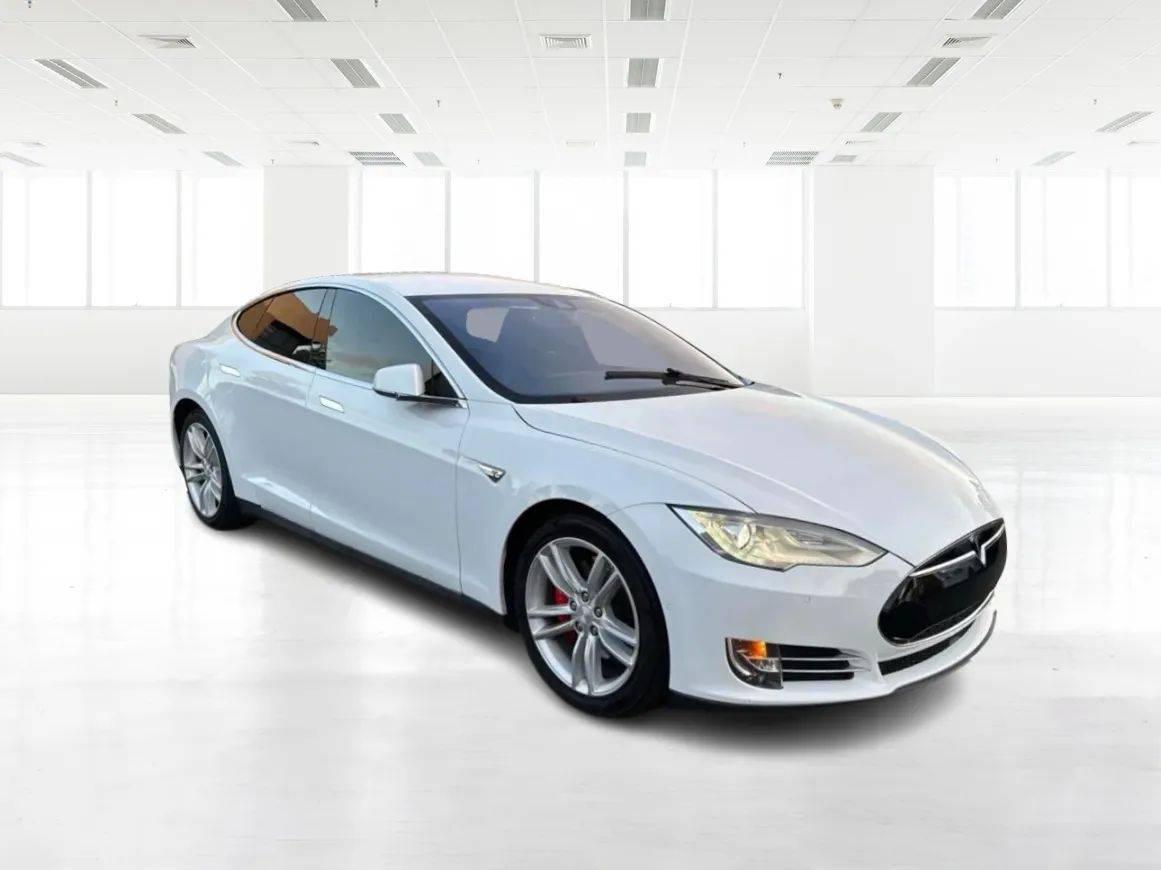2015 Tesla Model S P90D — Hatchback — 81,119 mi — Newark, CA