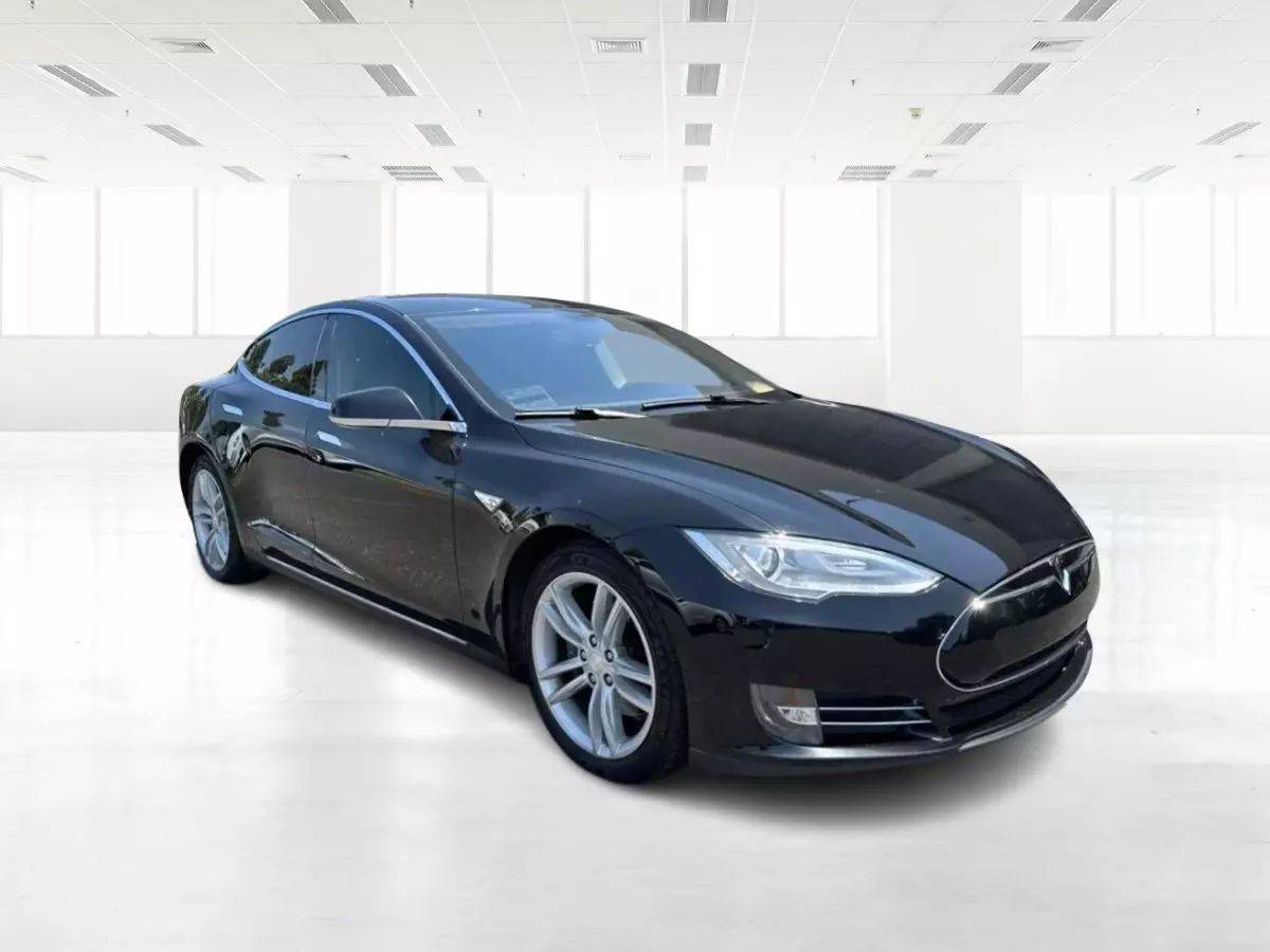 2013 Tesla Model S Standard — Hatchback — 145,939 mi — Newark, CA