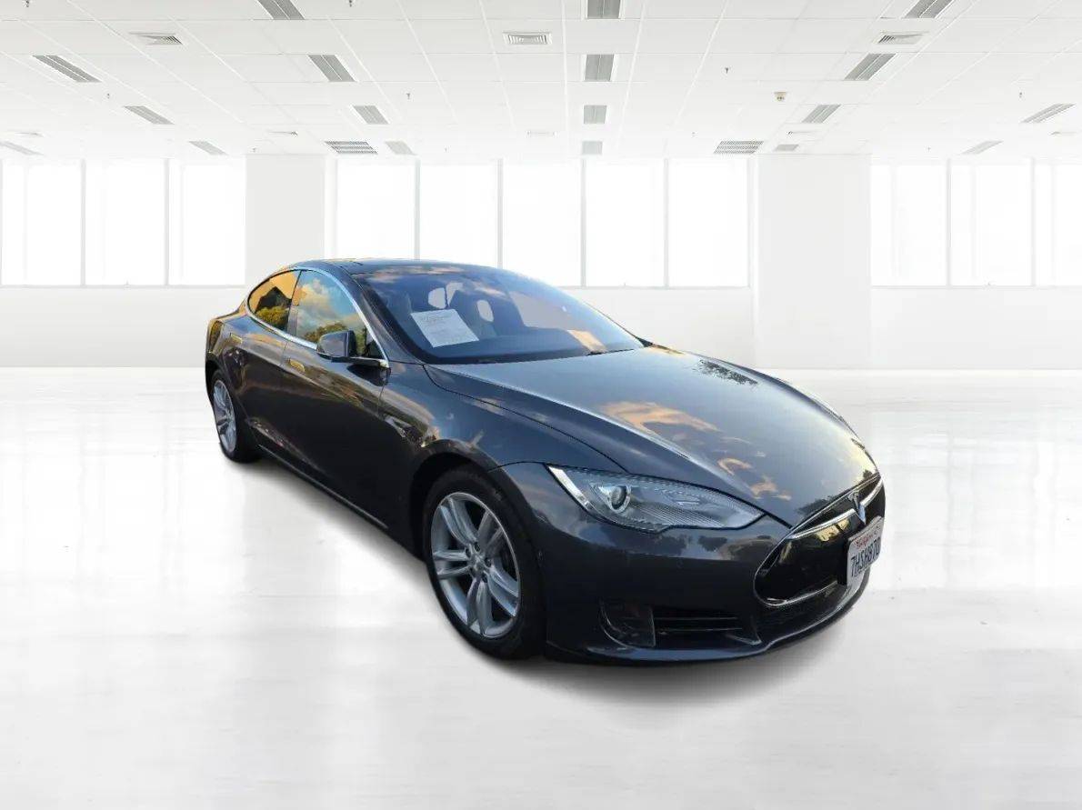 2014 Tesla Model S 60 — Hatchback — 103,641 mi — Newark, CA