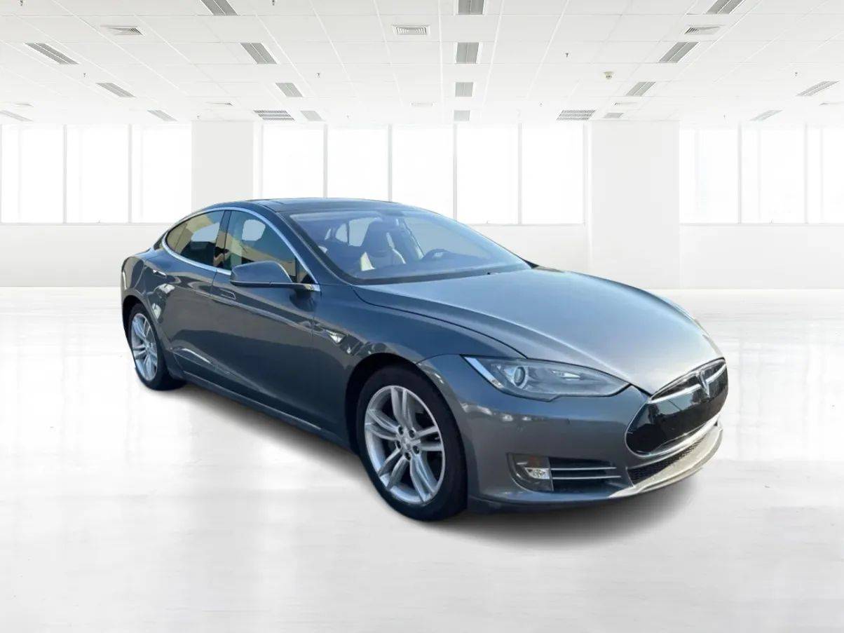 2013 Tesla Model S Standard — Hatchback — 139,889 mi — Newark, CA