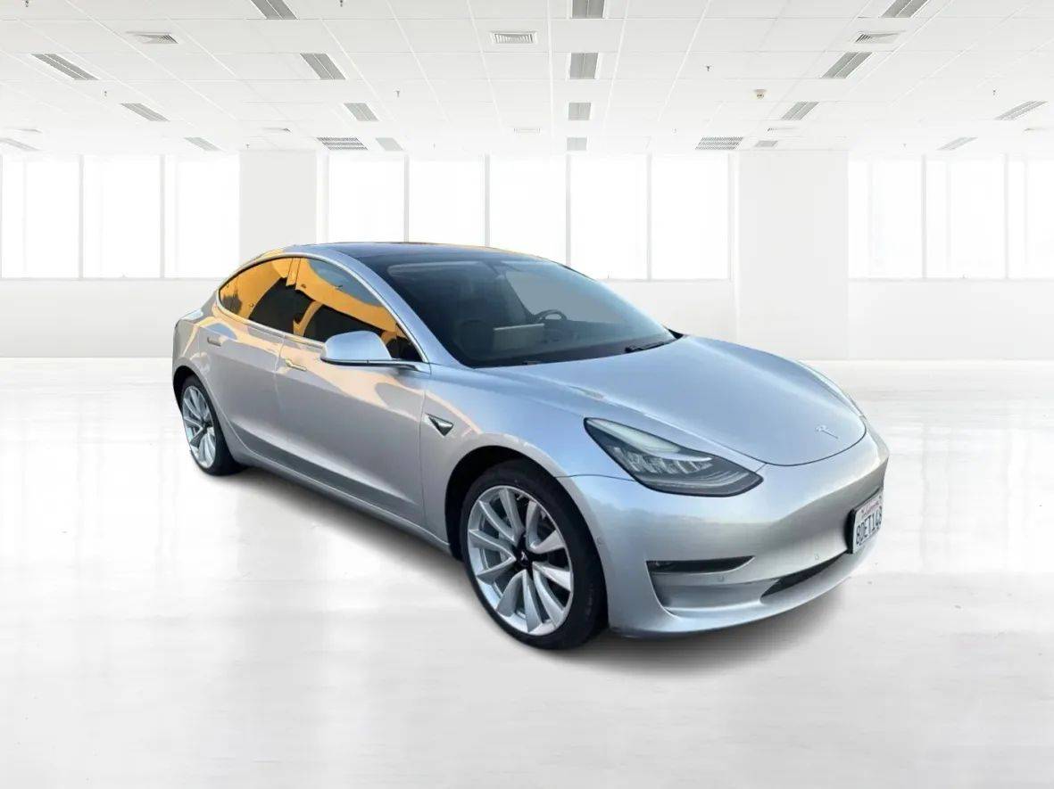 2018 Tesla Model 3 Long Range — Sedan — 153,938 mi — Newark, CA