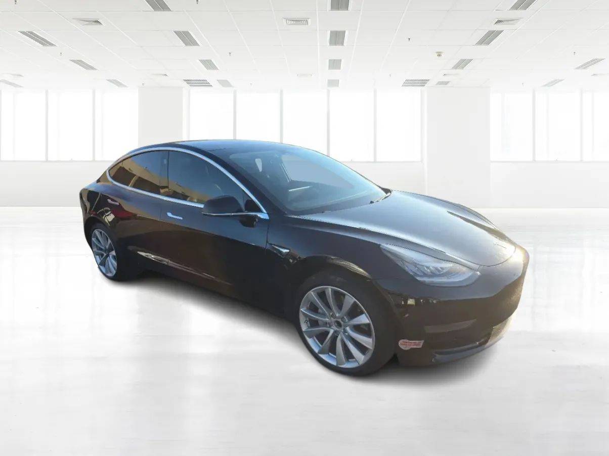 2019 Tesla Model 3 Standard Range Plus — Sedan — 124,882 mi — Newark, CA