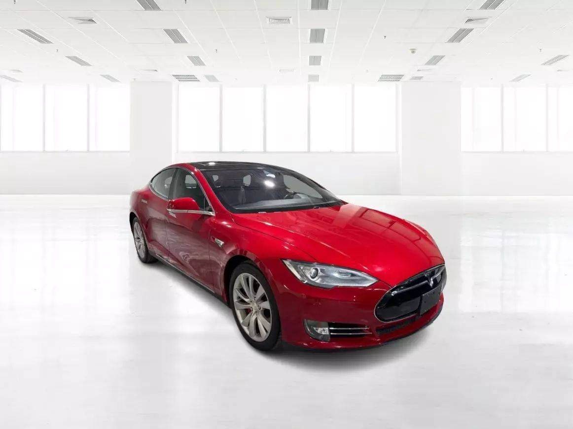 2015 Tesla Model S P85D — Hatchback — 61,680 mi — Newark, CA