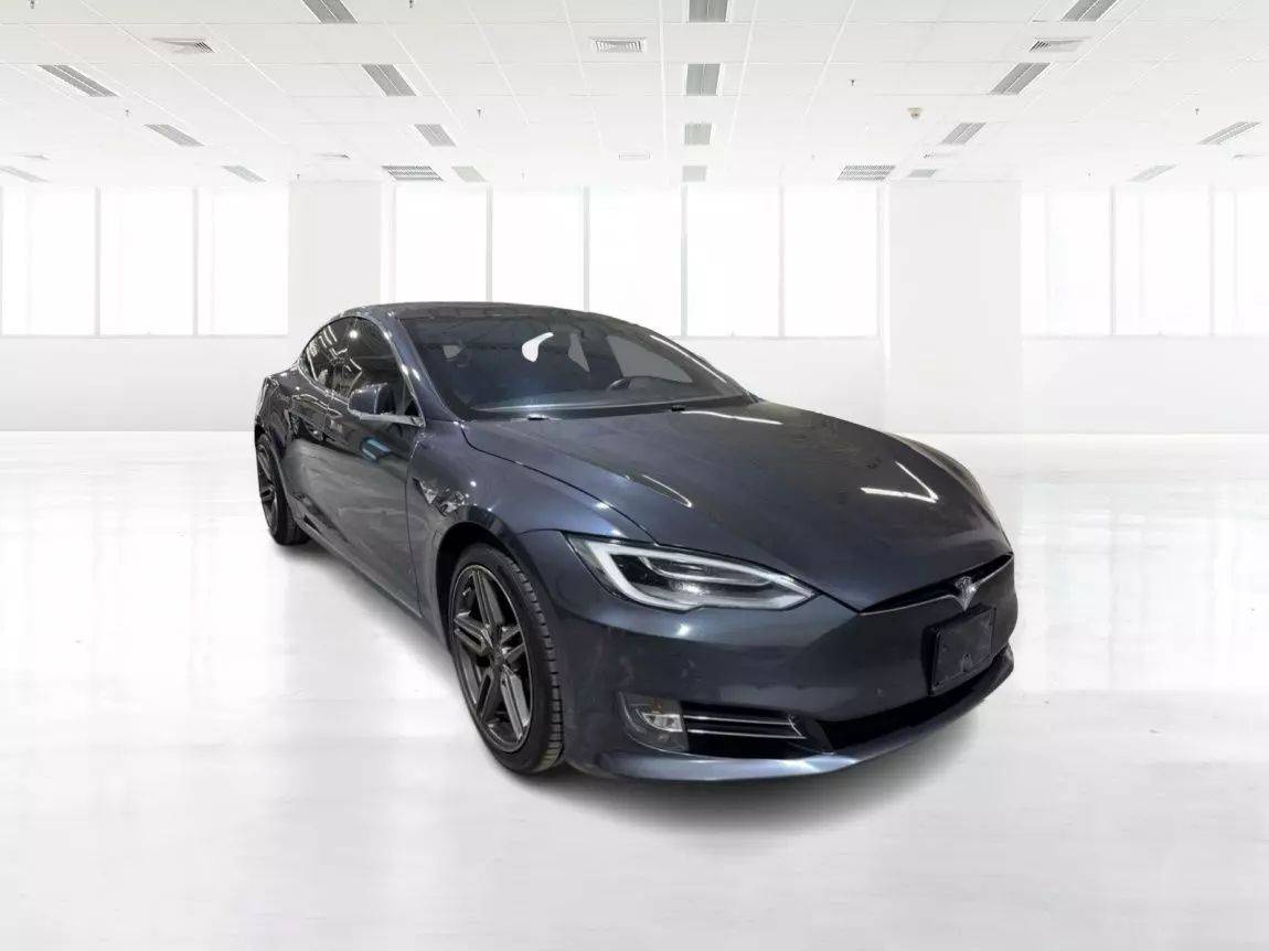 2018 Tesla Model S 75D — Hatchback — 122,954 mi — Newark, CA