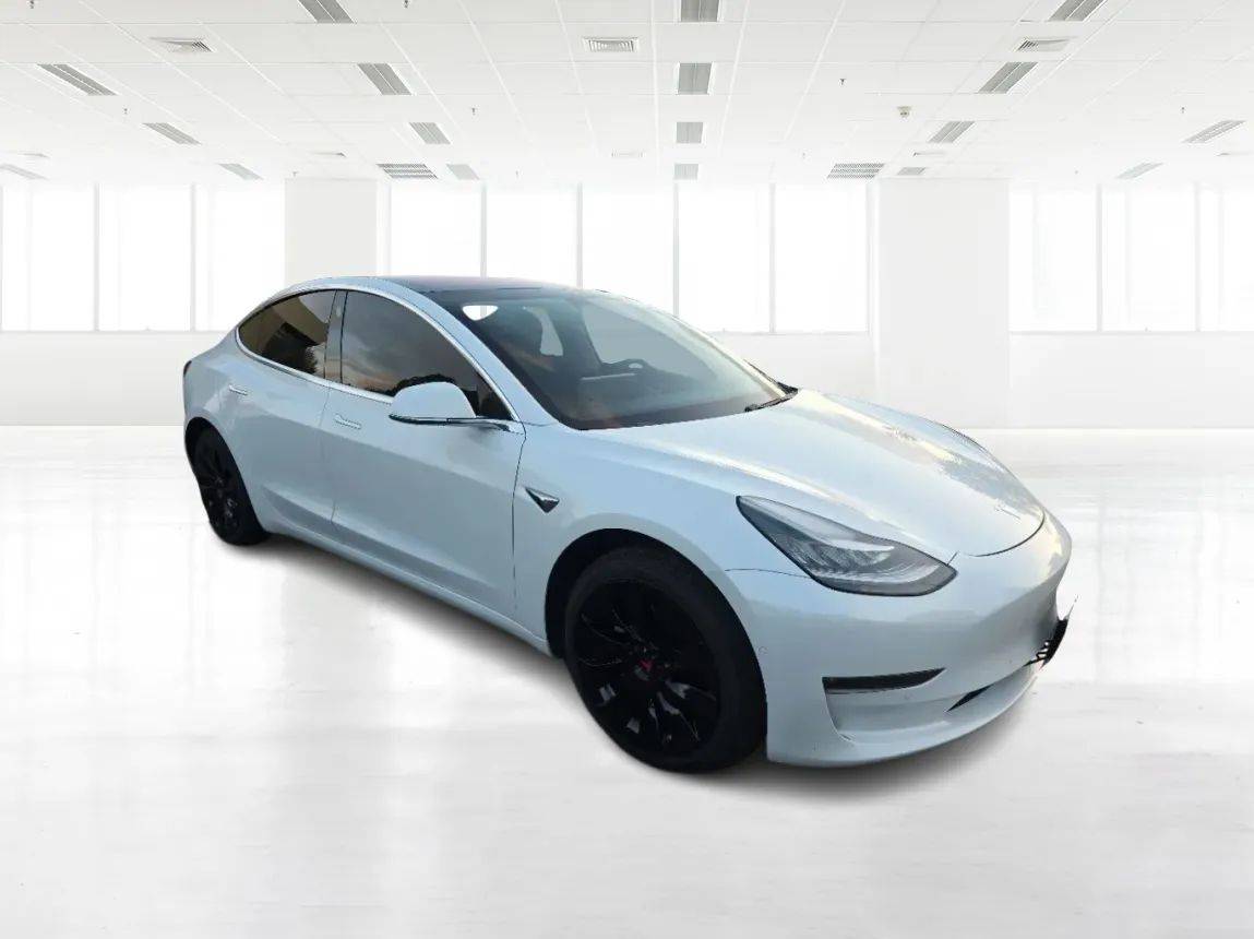 2018 Tesla Model 3 Long Range — Sedan — 107,505 mi — Newark, CA