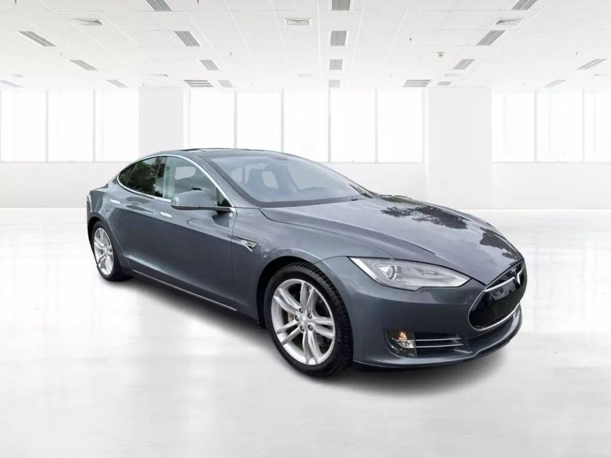 2013 Tesla Model S P85 — Hatchback — 126,897 mi — Newark, CA